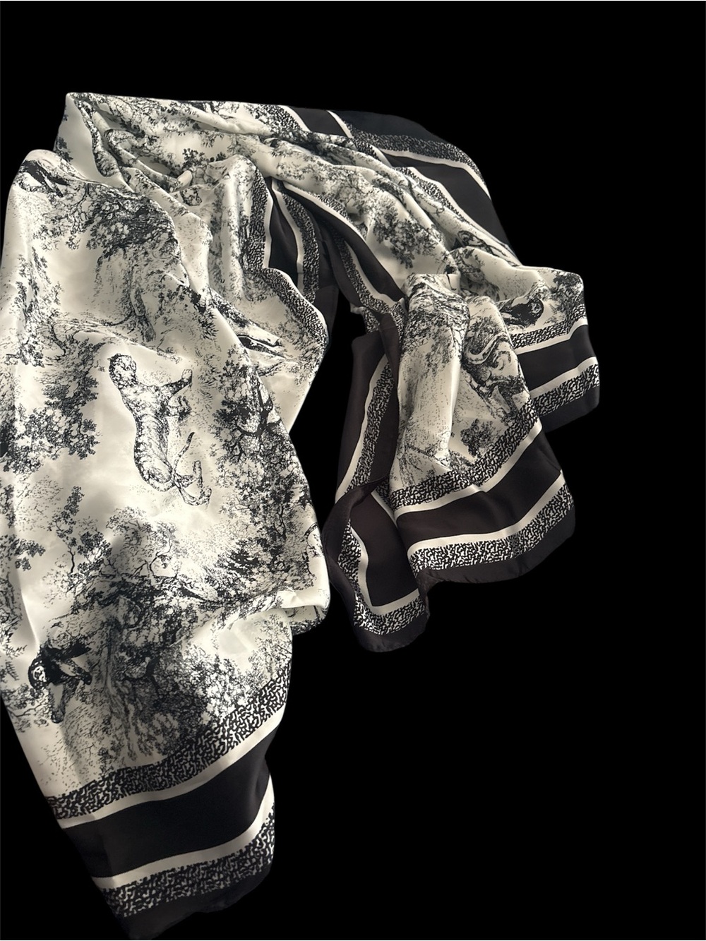 Classic Black & White Toile Print unbranded vintage style byoversized satin scar